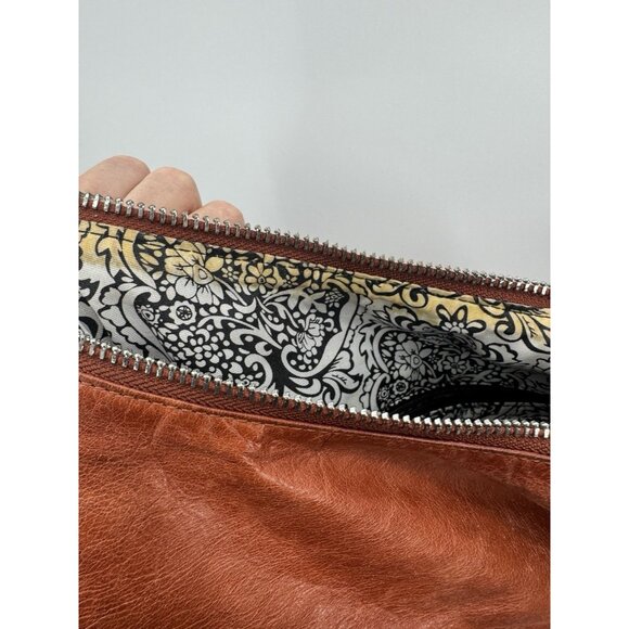 Vintage Hobo Womens Tawny Brown Leather Shoulder Bag Minimalist Boho Retro Indie - Picture 11 of 16